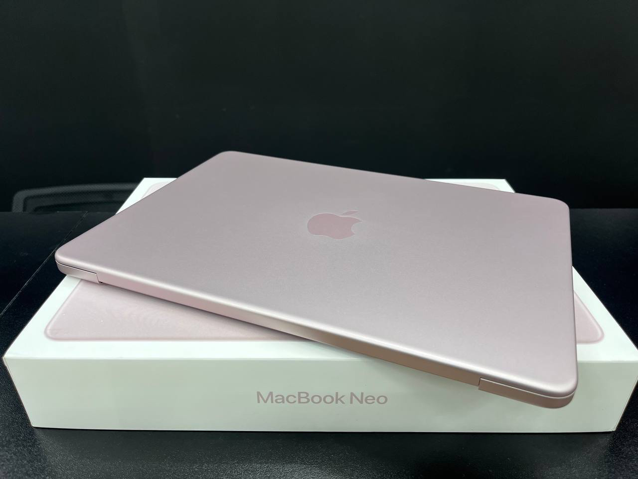 MacBook Neo "13" 8/256 Blush
