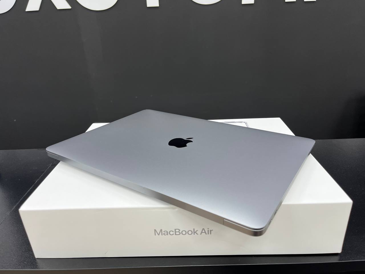 MacBook Air "13" M1 8/256 Spase Gray